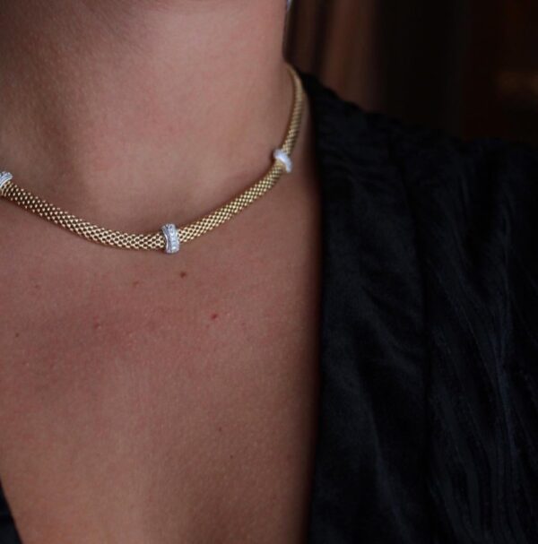 Ava – halsband i flätat 18 karat guld förgyllt silver med zirkonia stenar 45 cm