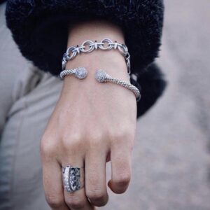 Chantal bangle – armbånd i sølv med zirkonia sten one size