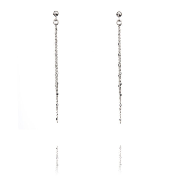 Dorotea – örhängen i rhodierat silver med tre tunna kedjor 7 cm