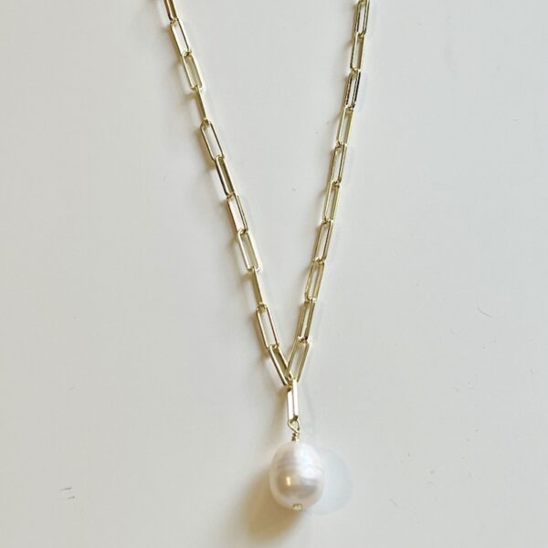 Isabella Pearl – halskæde i 18 karat forgyldt sølv med ferskvandsperle 50 cm