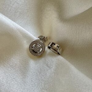 Melissa øreringe i rohdineret sterling sølv med zirkonia sten ca 5 mm i diameter